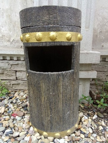 8髣(fang)木垃圾(ji)桶(tong)-2.jpg